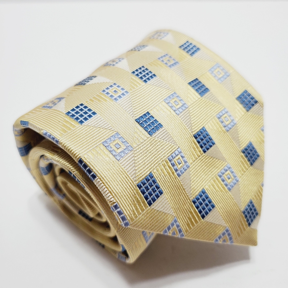 DeSantis Gold Geometric Pattern Men's Italian Silk Necktie Jacquard Fabric
